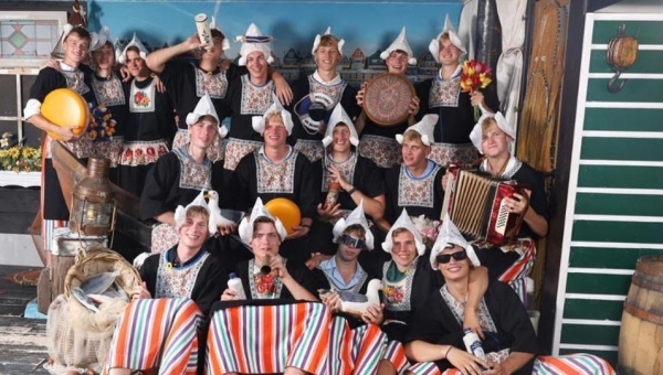 Wij zijn op zoek naar een box voor het opzitten